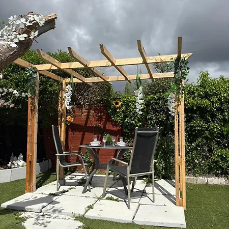 Gæstehus Superb Triple Near Airport - 1 *