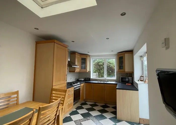 Superb Triple Near Airport - 1 Affittacamere *