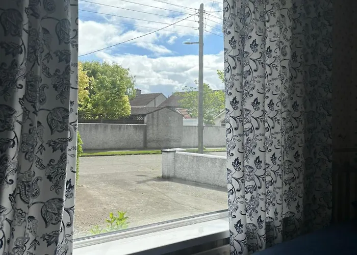 Superb Triple Near Airport - 1 Affittacamere Dublino