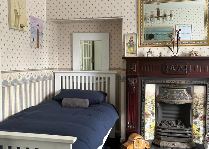 Affittacamere Superb Triple Near Airport - 1 *